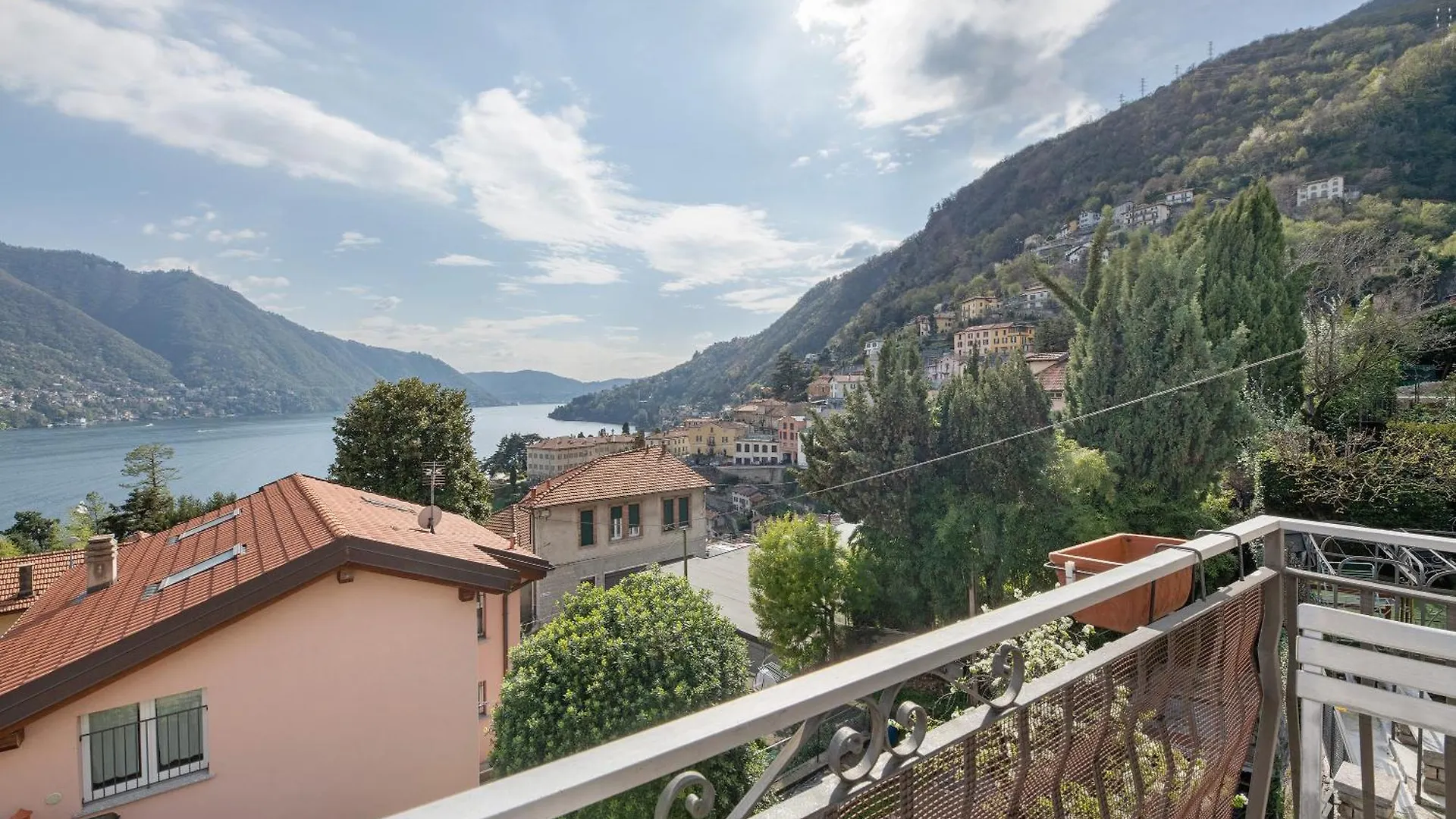 Suite Panoramica In Guest House モルトラージオ 0*,  イタリア