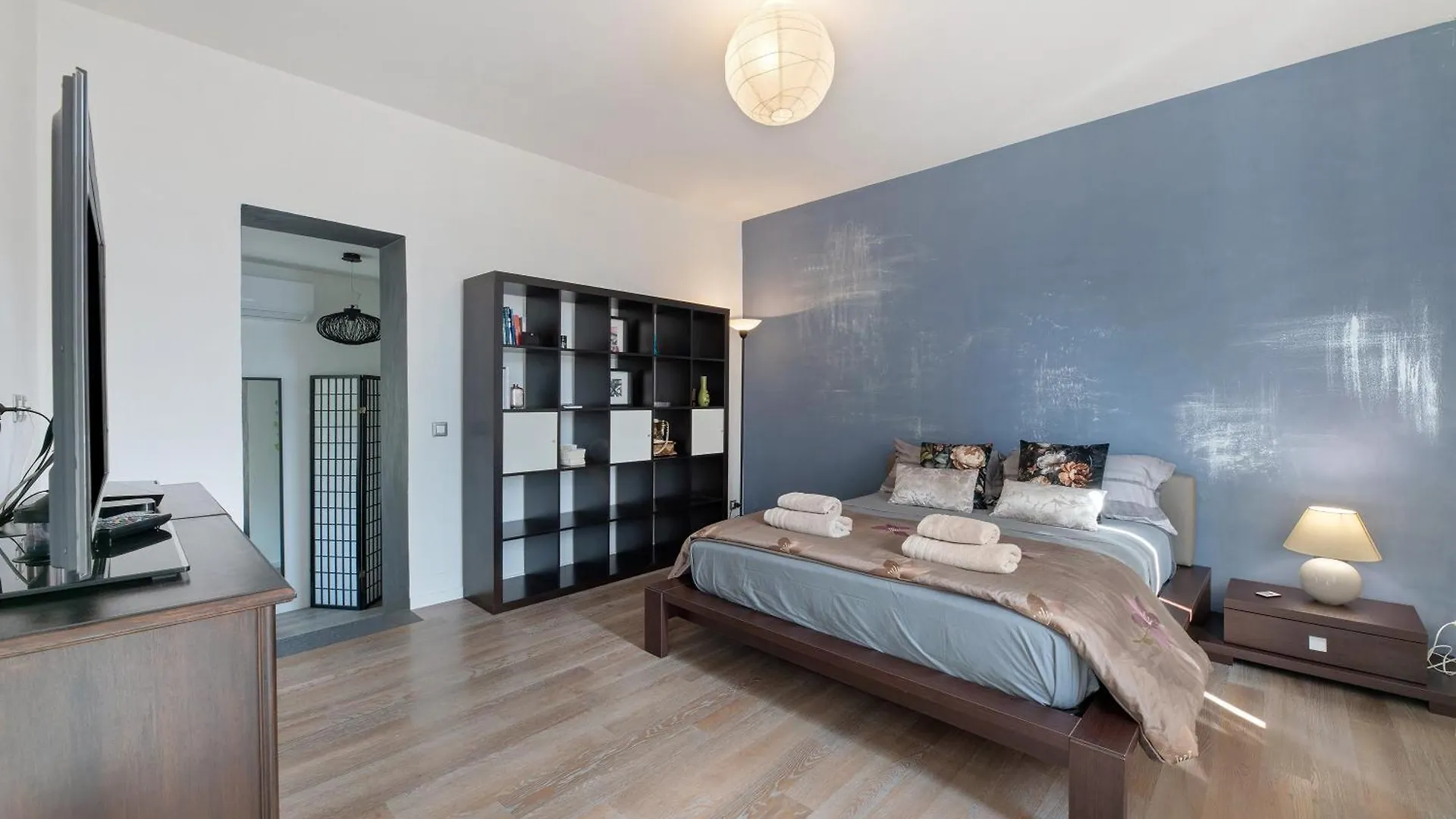 Suite Panoramica In Guest House Moltrasio 0*,  Italien